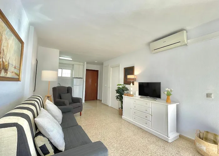 Lafrenchtouch - Boliches Terraza Frente Al Mar דירה