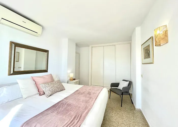 Apartment Lafrenchtouch - Boliches Terraza Frente Al Mar Fuengirola