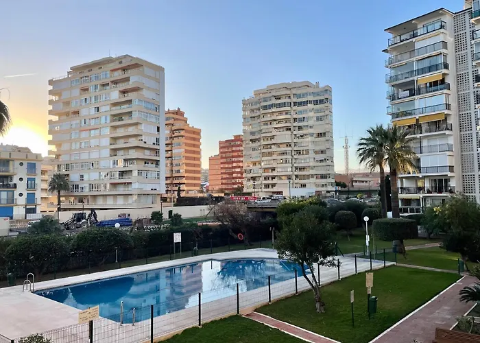 Apartment Lafrenchtouch - Boliches Terraza Frente Al Mar Fuengirola