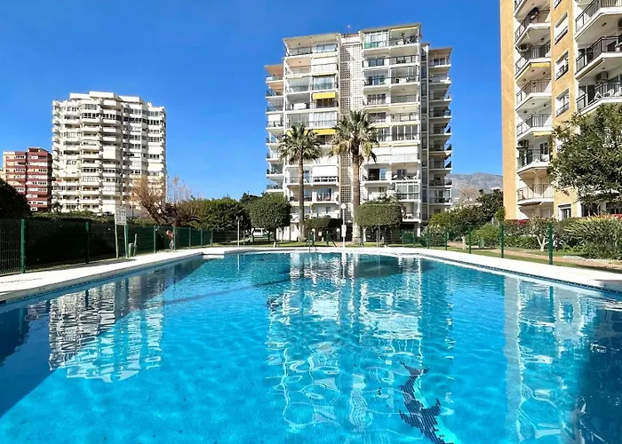 Lafrenchtouch - Boliches Terraza Frente Al Mar アパート *