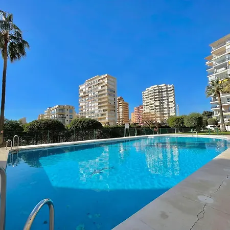 Lafrenchtouch - Boliches Terraza Frente Al Mar 아파트 *